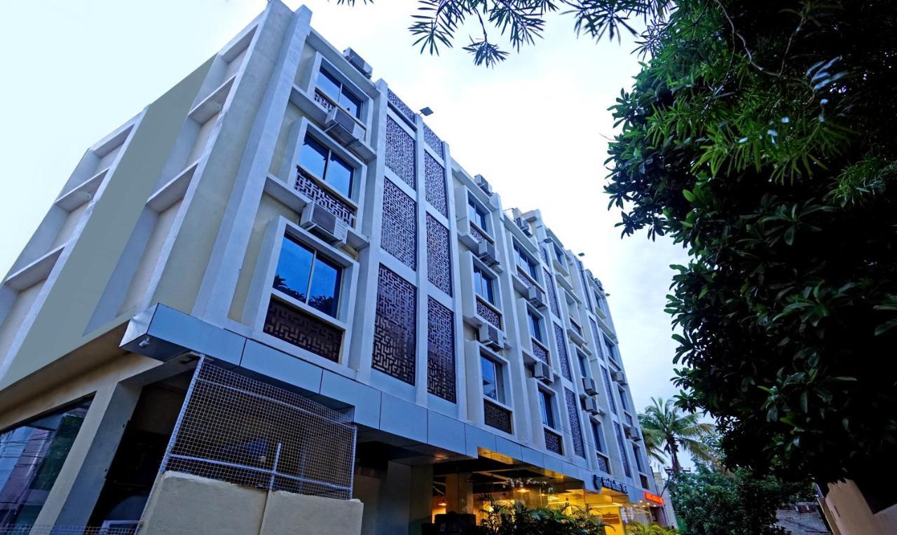 Treebo Golden Nest Hotel Bhubaneswar Bagian luar foto