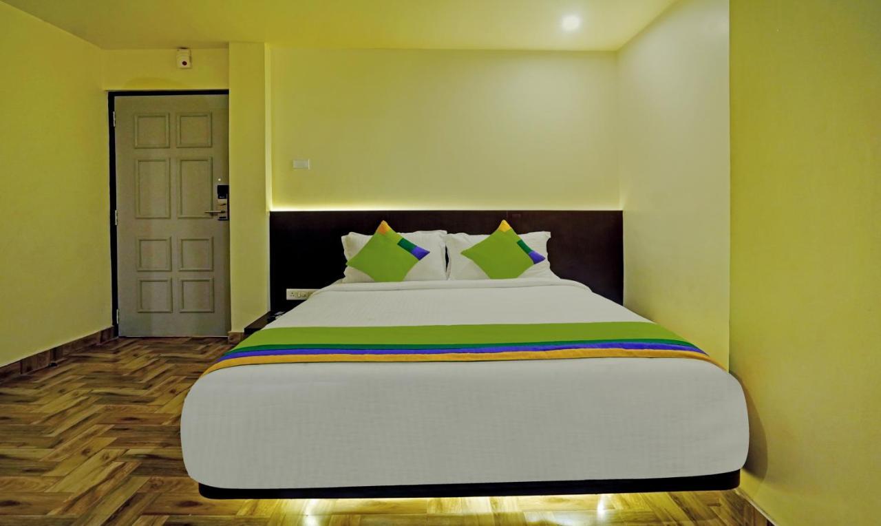 Treebo Golden Nest Hotel Bhubaneswar Bagian luar foto
