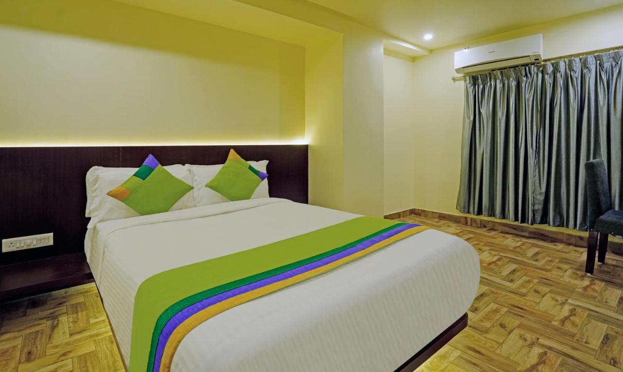 Treebo Golden Nest Hotel Bhubaneswar Bagian luar foto