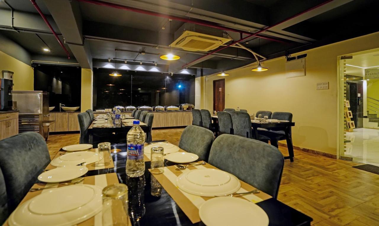 Treebo Golden Nest Hotel Bhubaneswar Bagian luar foto