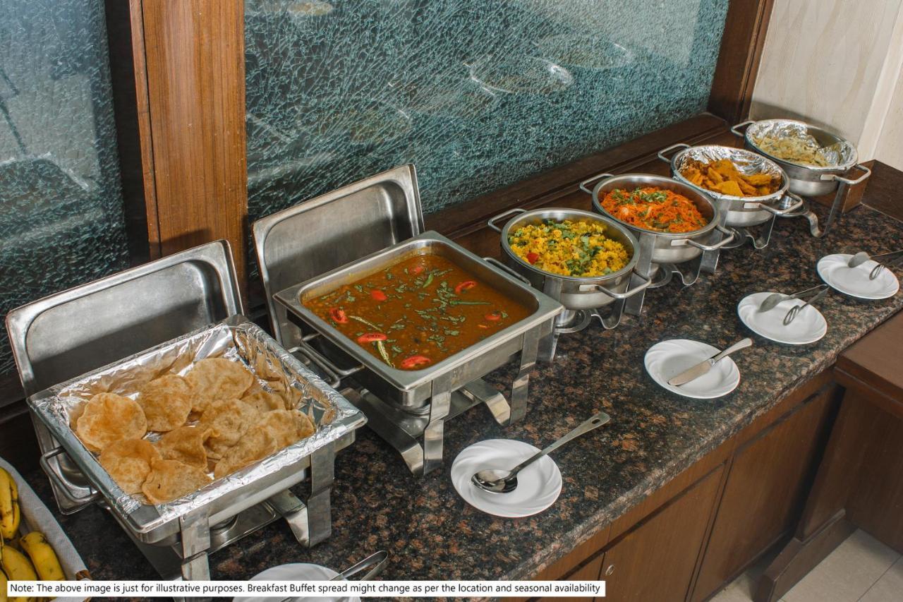 Treebo Golden Nest Hotel Bhubaneswar Bagian luar foto